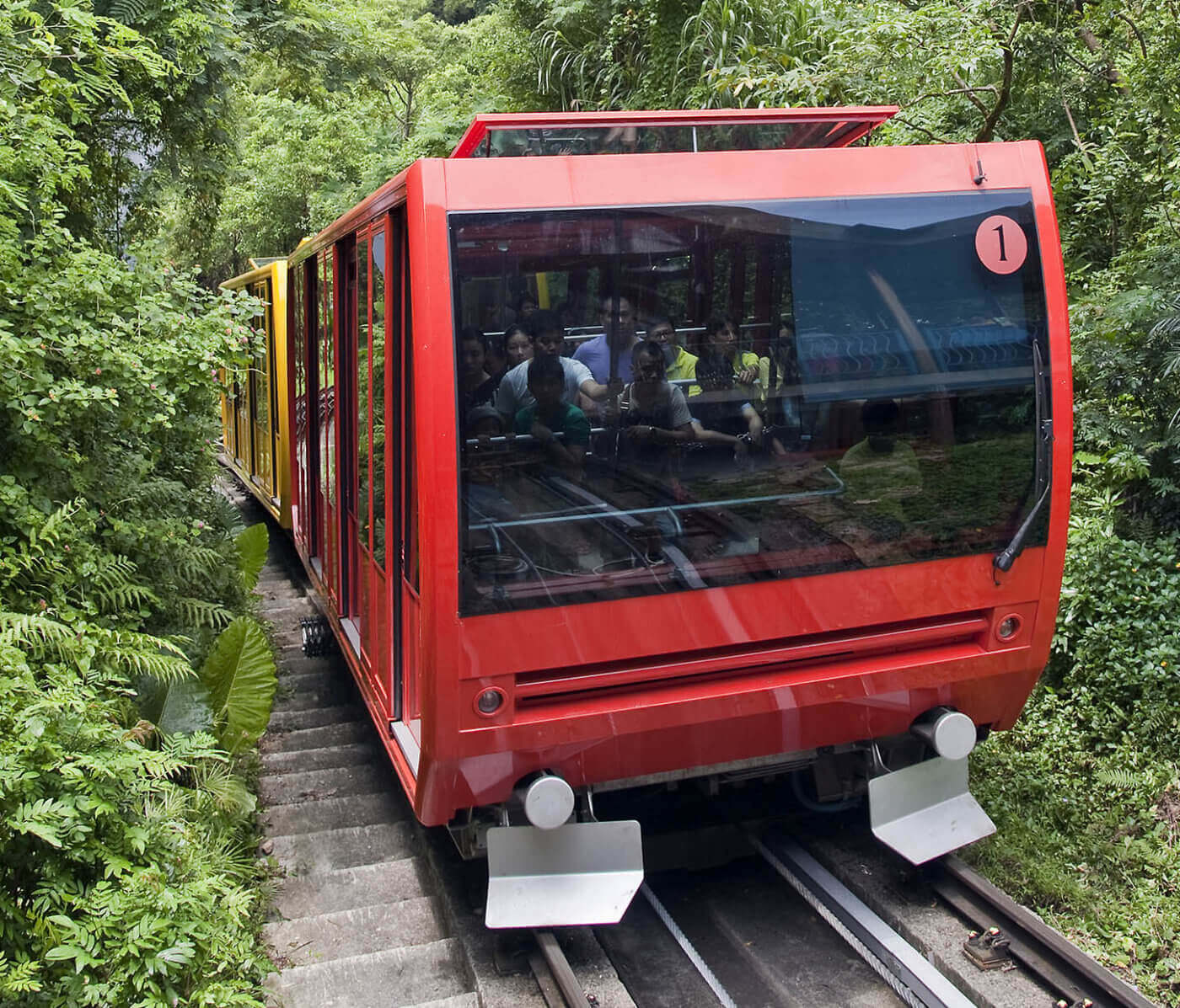 Funicular for urban, touristic and industrial application POMA