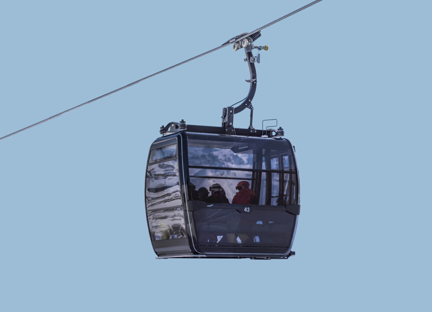Detachable gondola lift POMA • Comfort in the mountains